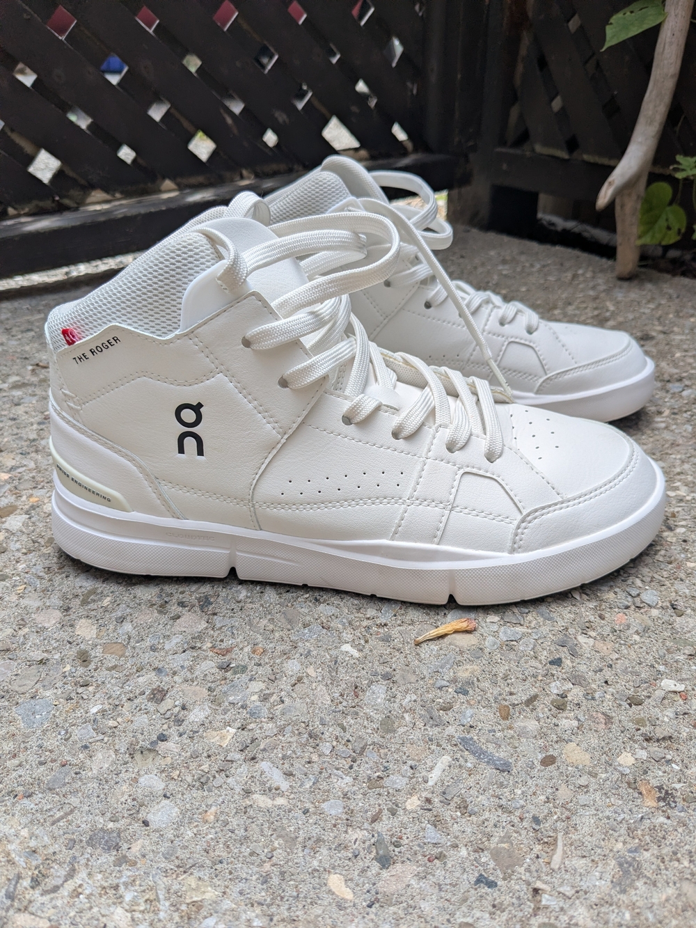 On Clouds | Women's The Rogers Clubhouse Mid | Size 8US